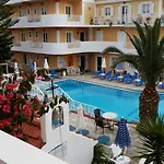Planos Beach Hotel