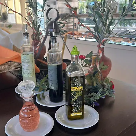 Hotel Planos Beach Hotel