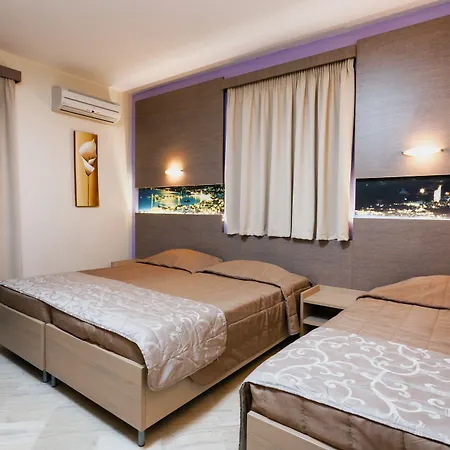 Planos Beach Hotel Hotel 4*