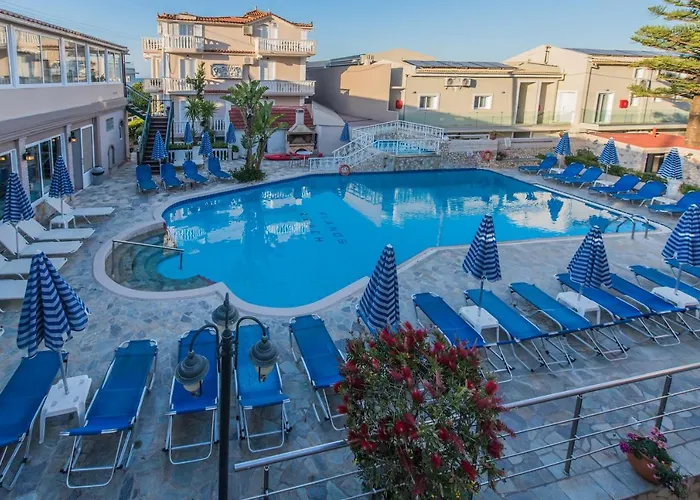 Planos Beach Hotel 4*