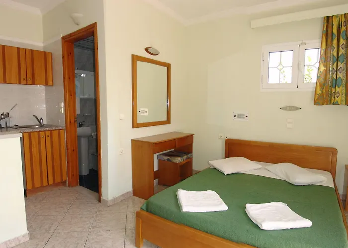 Planos Beach Hotel Hotel 4*