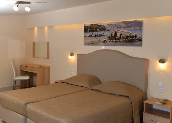 Planos Beach Hotel Hotel 4*
