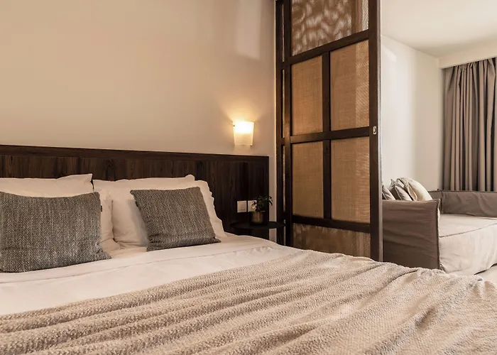 Planos Beach Hotel Hotel