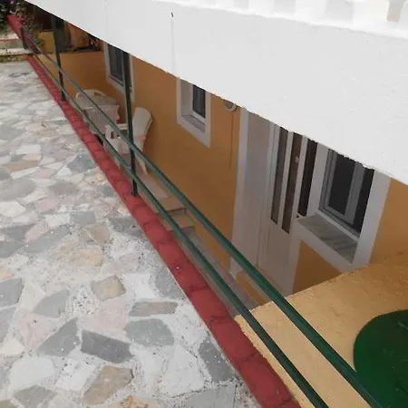 Hotel Planos Beach Hotel