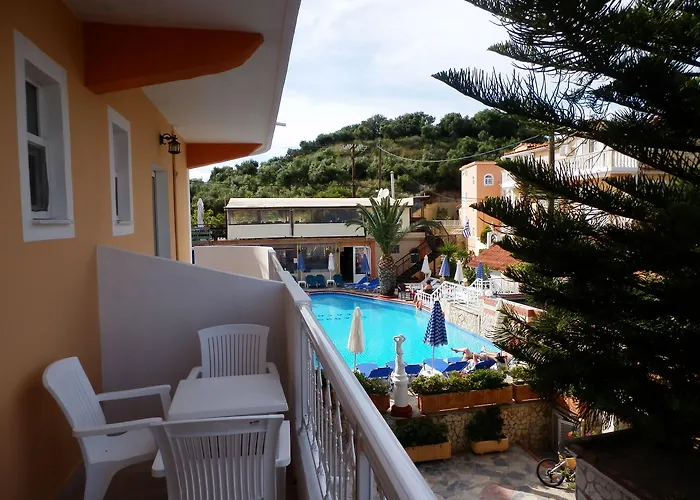Planos Beach Hotel Hotel 4*
