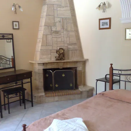 Отель Planos Beach Hotel