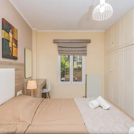 Planos Beach Hotel 4* Planos