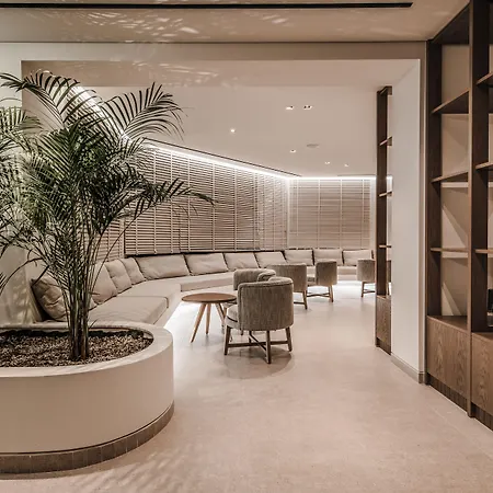 Отель Planos Beach Hotel Циливи