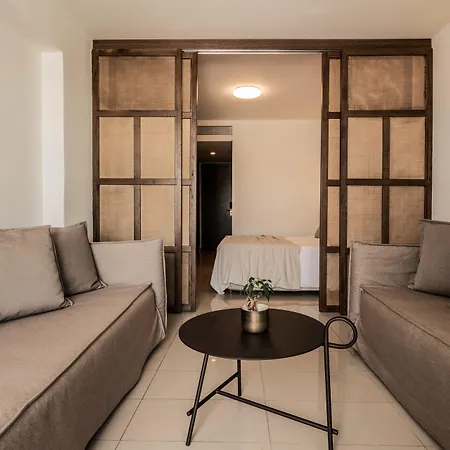 Planos Beach Hotel 4*