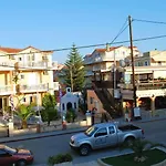 Hotel Planos Beach Hotel