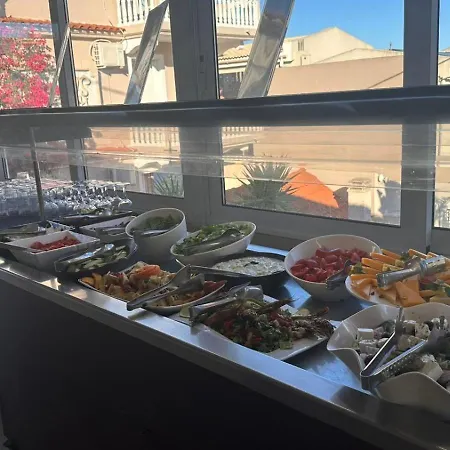 Hotel Planos Beach Hotel 4*