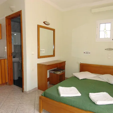 Planos Beach Hotel Hotel 4*