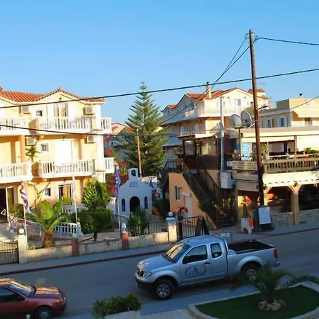 호텔 Planos Beach Hotel