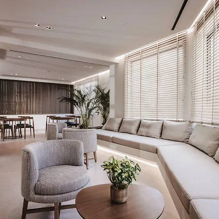 호텔 Planos Beach Hotel