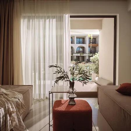 Planos Beach Hotel Hotel